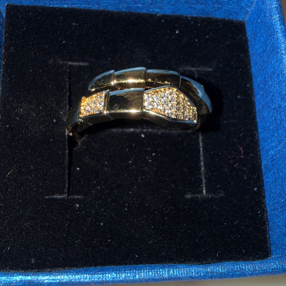 Snake Ring - Picture 4 of 5